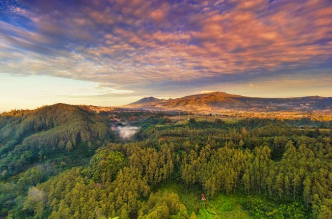 Cara ke Tebing Keraton Bandung Naik Motor dan Mobil dengan Mudah